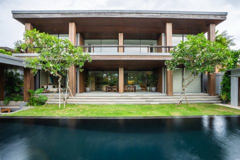 Studio Villa in Tumbak Bayuh, Mengwi, Badung, Bali (10340)