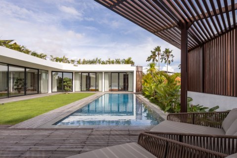 3 bedrooms Villa in Kerobokan, Badung, Bali (15702) 19