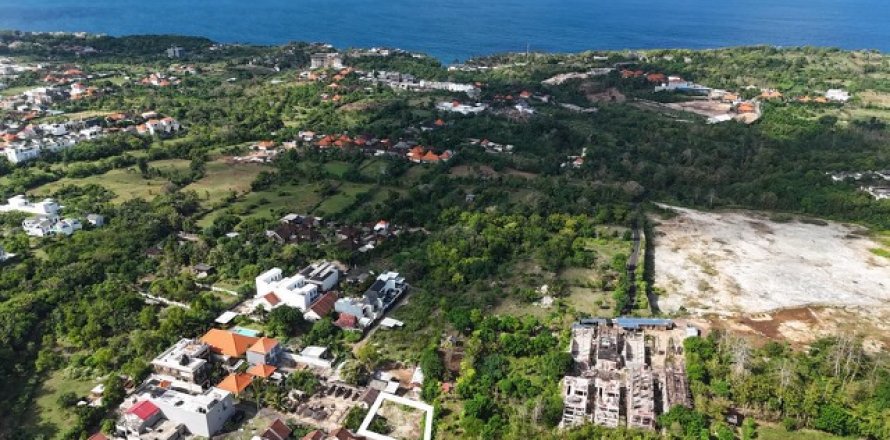 Земельный участок в Унгасан, Бадунг,  (9666)