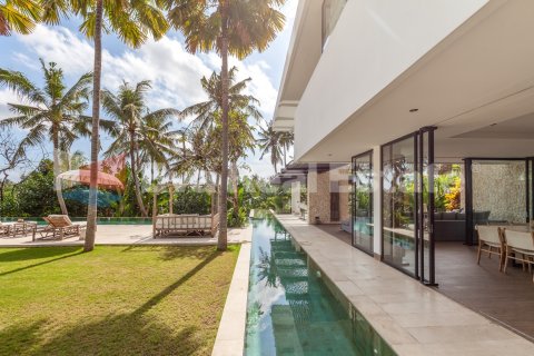 7 bedrooms Villa in Tumbak Bayuh, Mengwi, Badung, Bali (2440) 11