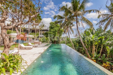 7 bedrooms Villa in Tumbak Bayuh, Mengwi, Badung, Bali (2440) 26