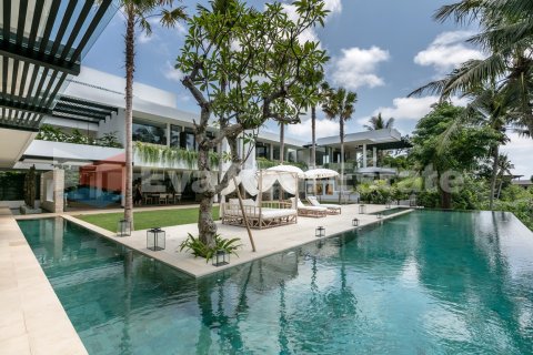7 bedrooms Villa in Tumbak Bayuh, Mengwi, Badung, Bali (2440)