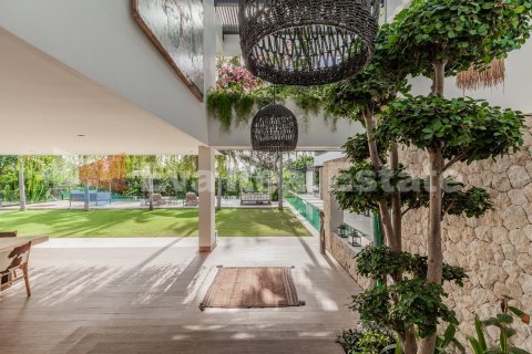 7 bedrooms Villa in Tumbak Bayuh, Mengwi, Badung, Bali (2440) 9