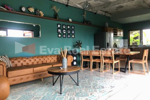 4 bedrooms Villa in Tumbak Bayuh, Mengwi, Badung, Bali (2446)
