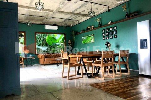 4 bedrooms Villa in Tumbak Bayuh, Mengwi, Badung, Bali (2446) 3