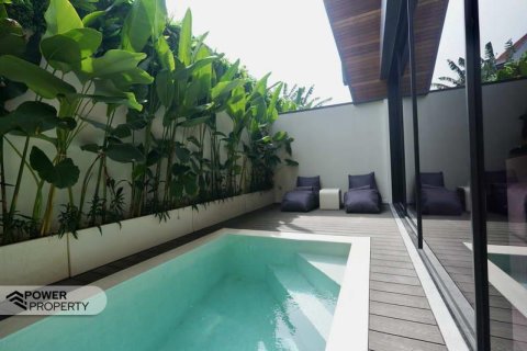 Вилла 105м2 в Тампаксиринг, Гианьяр,  (10054) 14