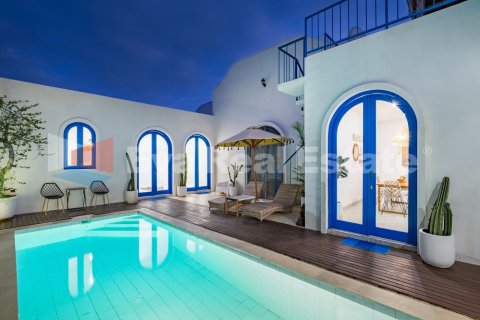 6 bedrooms Villa in Kerobokan, Badung, Bali (14757)