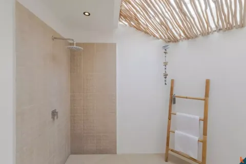 Вилла с 3 спальнями в Легиан, Кута, Бадунг, Бали (10782) 23