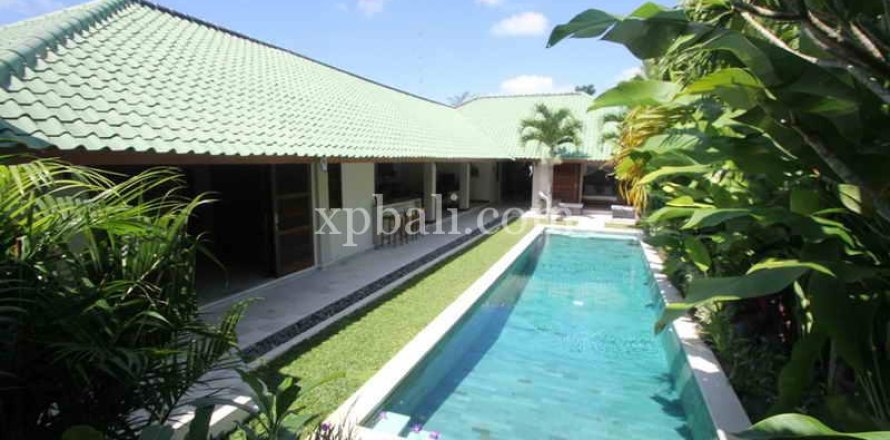2 bedrooms Villa in Tampaksiring, Gianyar, Bali (13977)