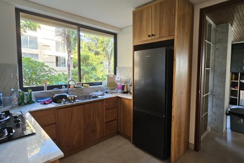 Вилла с 4 спальнями в Южная Кута, Бадунг, (9402) 15