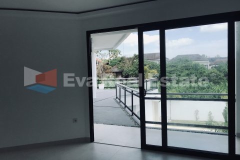 3 bedrooms Villa in Tumbak Bayuh, Mengwi, Badung, Bali (2402) 18