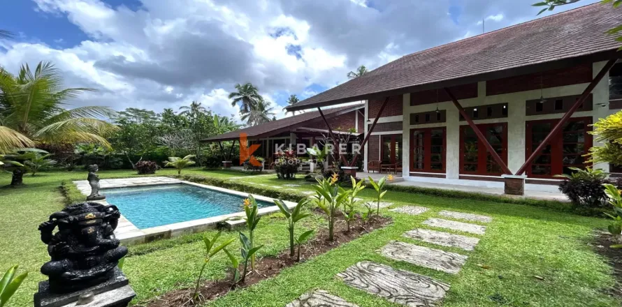 5 bedrooms Villa in Badung, Bali (13220)