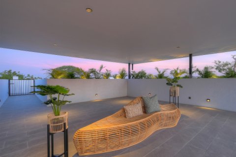 Вилла с 6 спальнями в Джимбаран, Бадунг,  (1984) 27