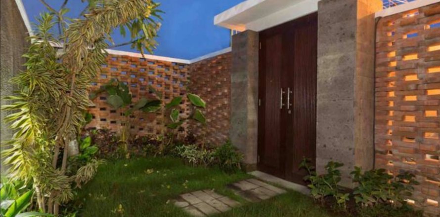 3 bedrooms Villa in Nusa Dua, Badung,  (9888)