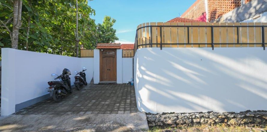 2 bedrooms Villa in Jimbaran, Badung,  (9887)