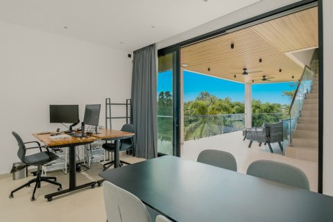 Вилла с 5 спальнями в Чангу, Бадунг,  (9885) 17