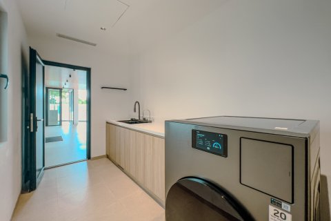 Вилла с 5 спальнями в Чангу, Бадунг,  (9885) 19