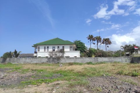 Земельный участок в Клунгкунг,  (9369) 1