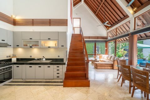 3 bedrooms Villa in Kerobokan, Badung, (9364) 15