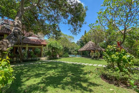 550m2 Villa in Canggu, Badung, Bali (10338) 4