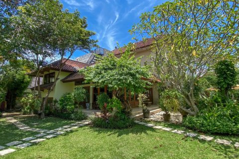 550m2 Villa in Canggu, Badung, Bali (10338) 6