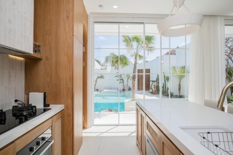 160m2 Villa in Badung, Bali (10336) 2