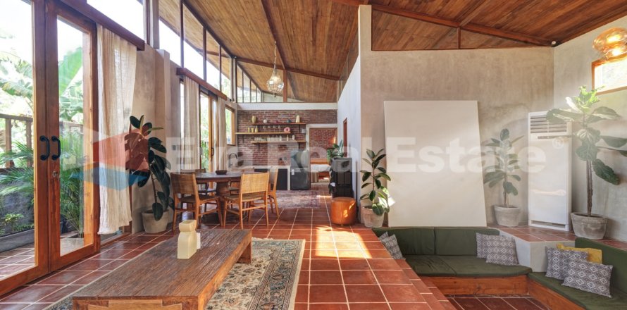 2 bedrooms Villa in Kediri, Tabanan, Bali (14769)