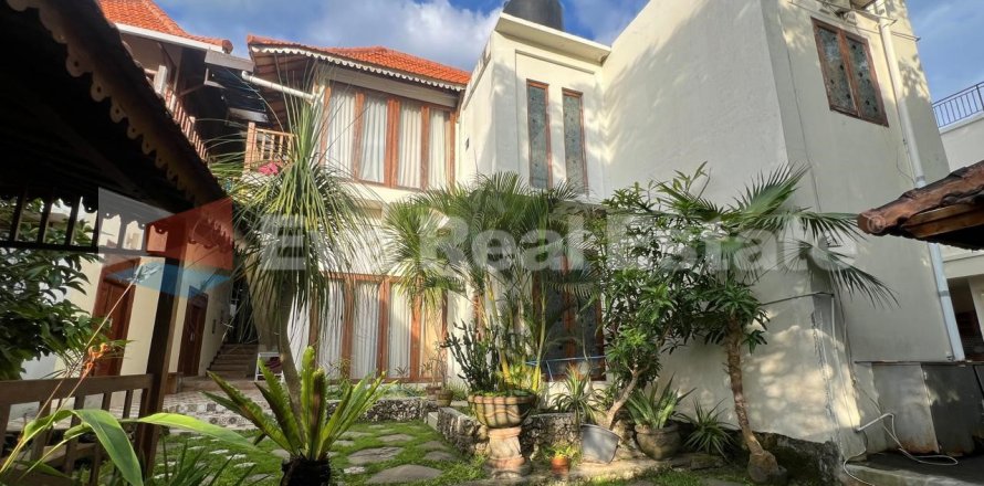 12 bedrooms Villa in Pecatu, Badung, Bali (14766)