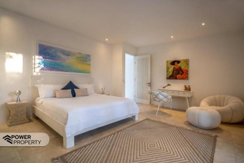 4 bedrooms Villa in Seminyak, Badung,  (9227) 16