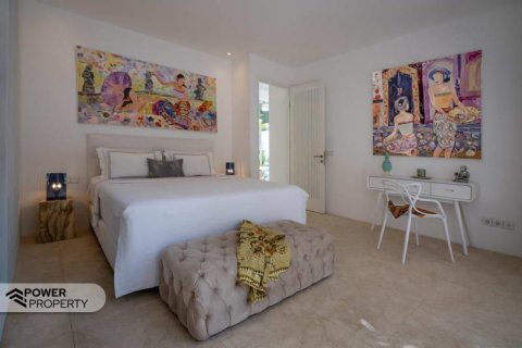 4 bedrooms Villa in Seminyak, Badung,  (9227) 17