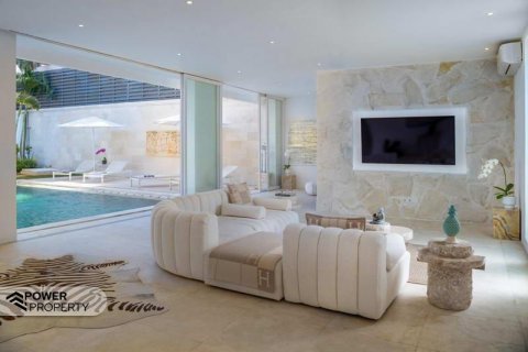 4 bedrooms Villa in Seminyak, Badung,  (9227) 20