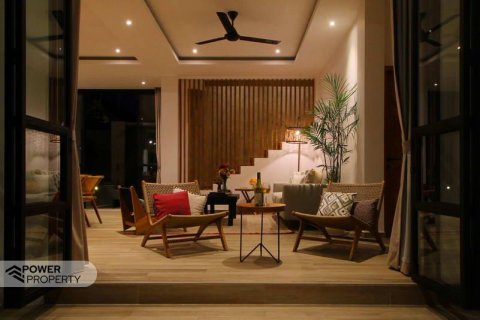 Вилла с 4 спальнями в Чангу, Бадунг, (9224) 16