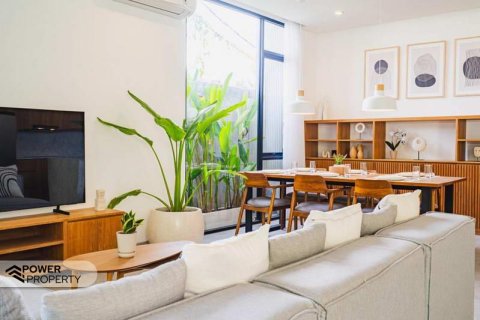 Вилла с 3 спальнями в Тампаксиринг, Гианьяр,  (9228) 27