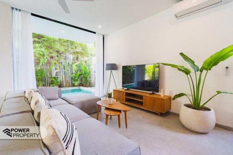 Вилла с 3 спальнями в Тампаксиринг, Гианьяр,  (9228) 30