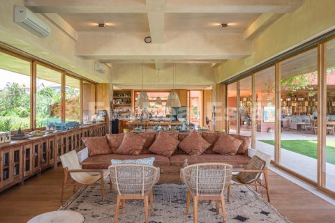 6 bedrooms Villa in Tumbak Bayuh, Mengwi, Badung, Bali (14776) 15