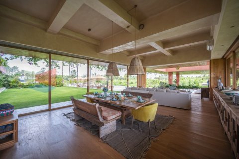 6 bedrooms Villa in Tumbak Bayuh, Mengwi, Badung, Bali (14776) 13