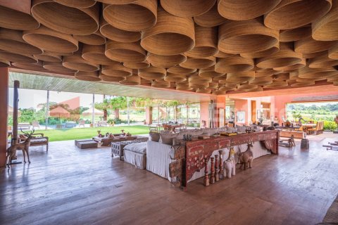 6 bedrooms Villa in Tumbak Bayuh, Mengwi, Badung, Bali (14776) 11