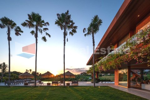 6 bedrooms Villa in Tumbak Bayuh, Mengwi, Badung, Bali (14776) 3