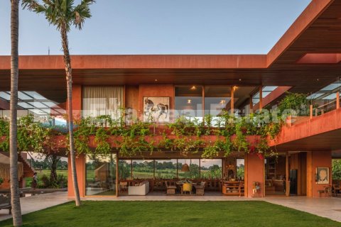 6 bedrooms Villa in Tumbak Bayuh, Mengwi, Badung, Bali (14776) 2