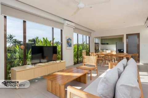 Вилла с 3 спальнями в Гианьяр,  (9232) 4