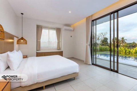 Вилла с 3 спальнями в Гианьяр,  (9232) 12