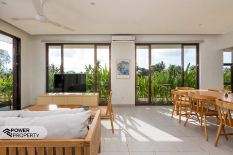 Вилла с 3 спальнями в Гианьяр,  (9232) 3