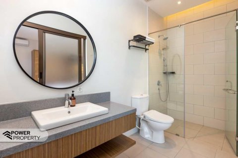 Вилла с 3 спальнями в Гианьяр,  (9232) 20