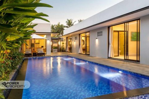 3 bedrooms Villa in Gianyar,  (9233) 28