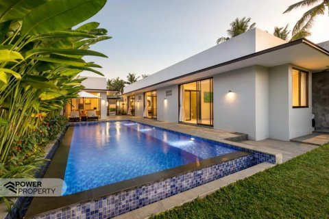 3 bedrooms Villa in Gianyar,  (9233) 1