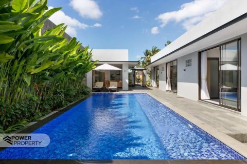 3 bedrooms Villa in Gianyar,  (9233) 6