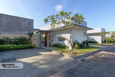 3 bedrooms Villa in Gianyar,  (9233) 10