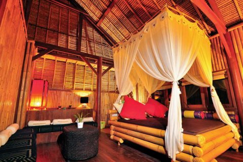 Квартира с 7 спальнями в Беноа, Бадунг,  (9288) 8