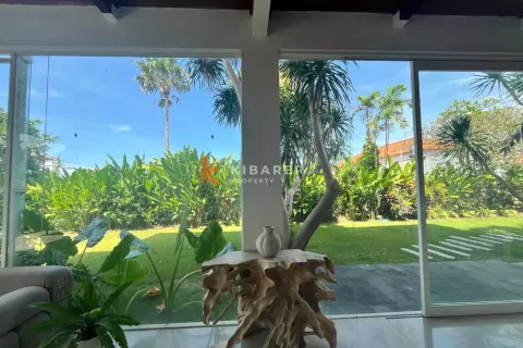 4 bedrooms Villa in Tumbak Bayuh, Mengwi, Badung, Bali (13436) 8
