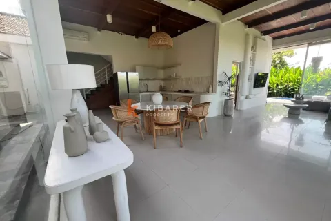 4 bedrooms Villa in Tumbak Bayuh, Mengwi, Badung, Bali (13436) 9